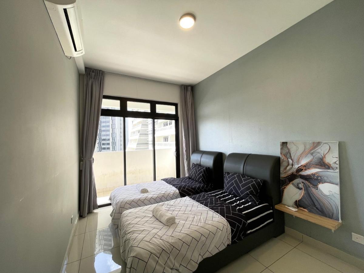 Meridin Medini By Wp Homestay ヌサジャヤ エクステリア 写真