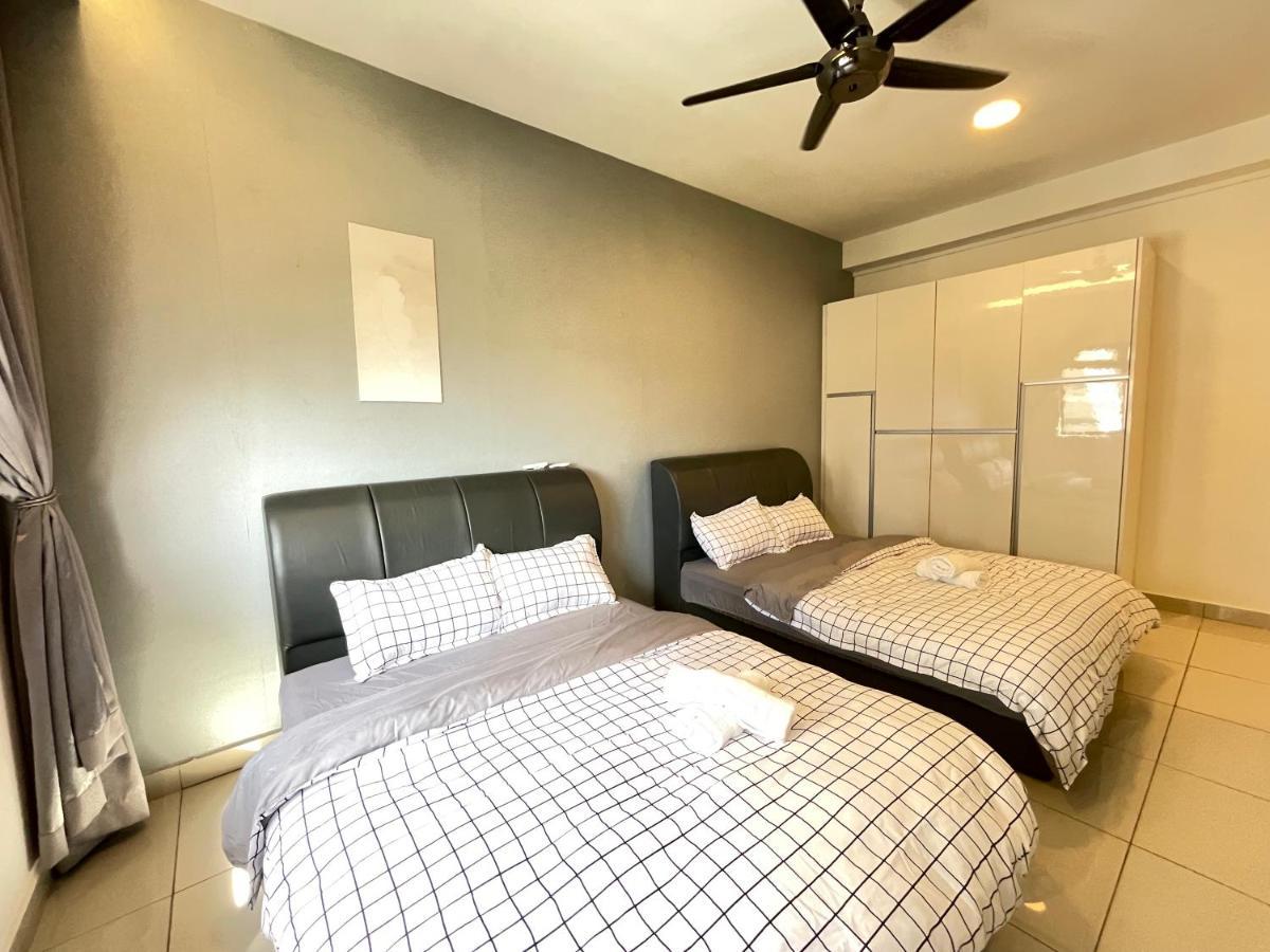 Meridin Medini By Wp Homestay ヌサジャヤ エクステリア 写真