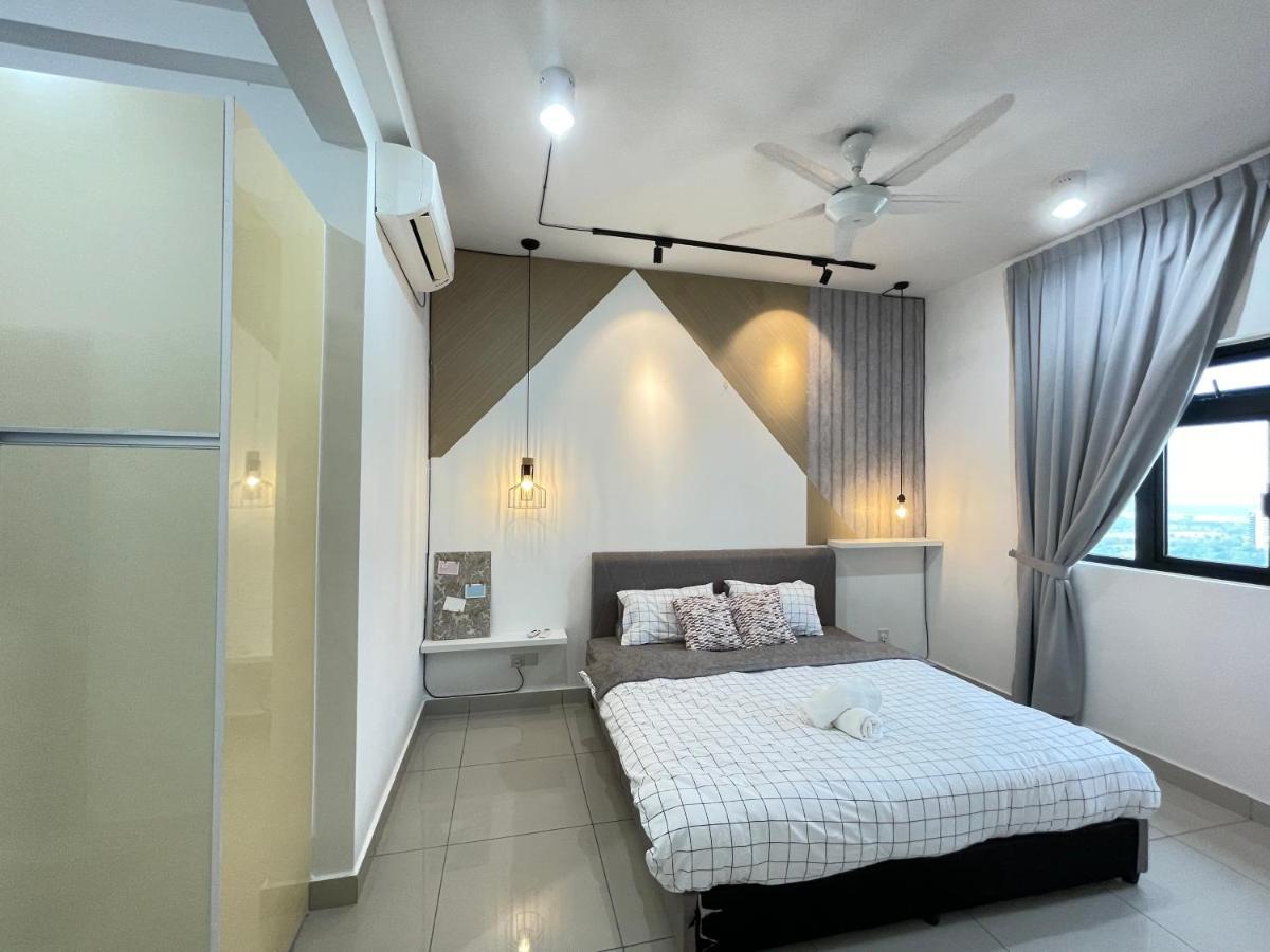 Meridin Medini By Wp Homestay ヌサジャヤ エクステリア 写真