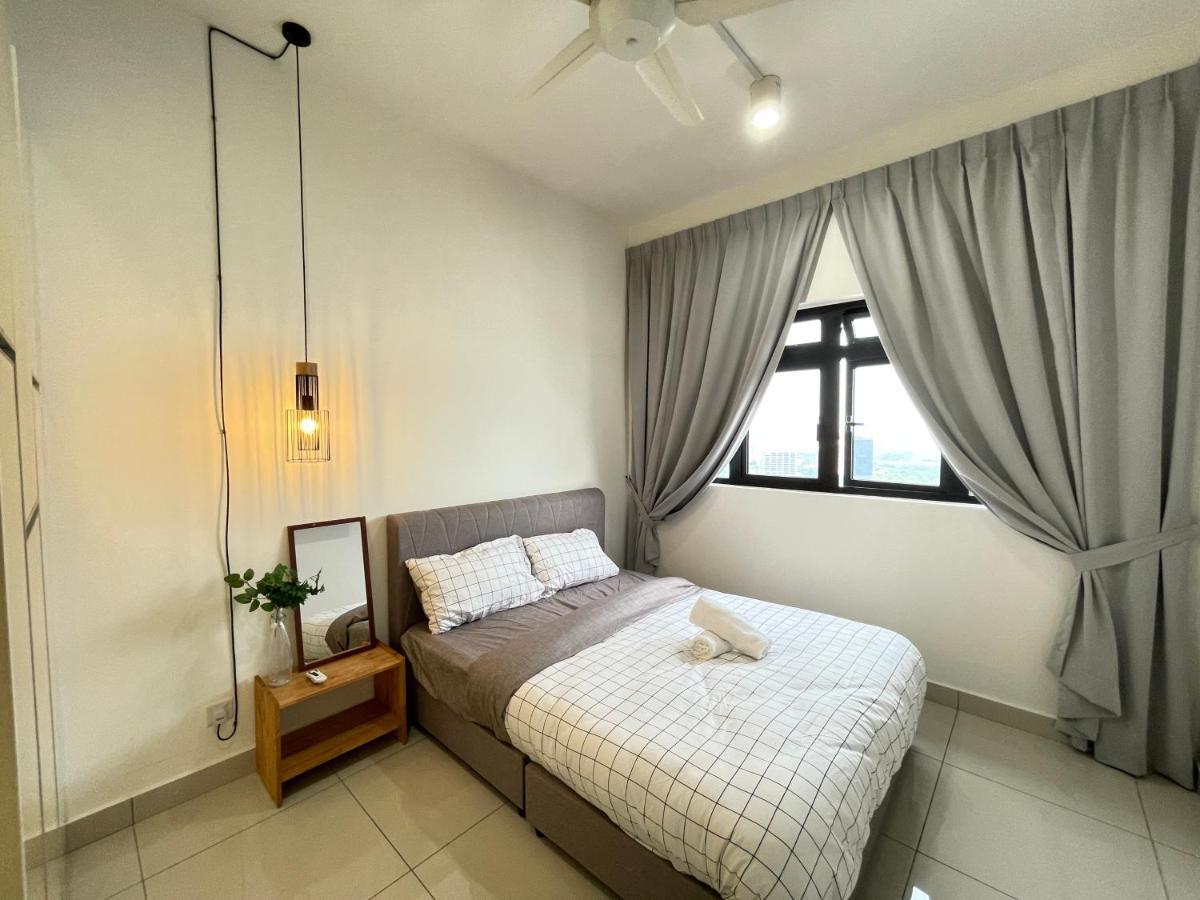 Meridin Medini By Wp Homestay ヌサジャヤ エクステリア 写真
