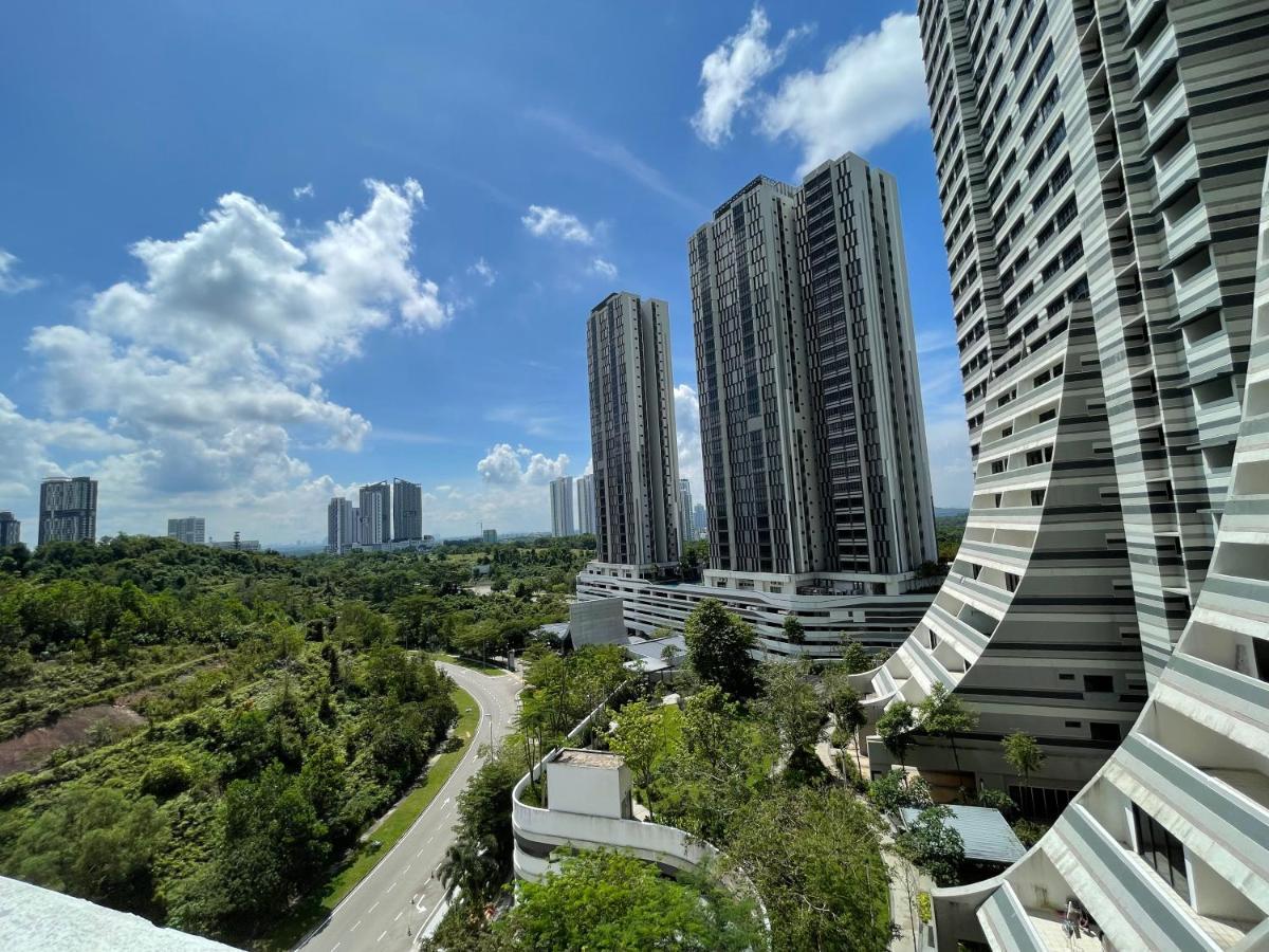 Meridin Medini By Wp Homestay ヌサジャヤ エクステリア 写真
