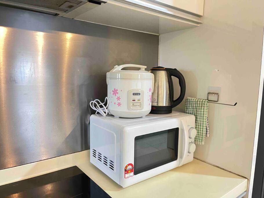 Meridin Medini By Wp Homestay ヌサジャヤ エクステリア 写真